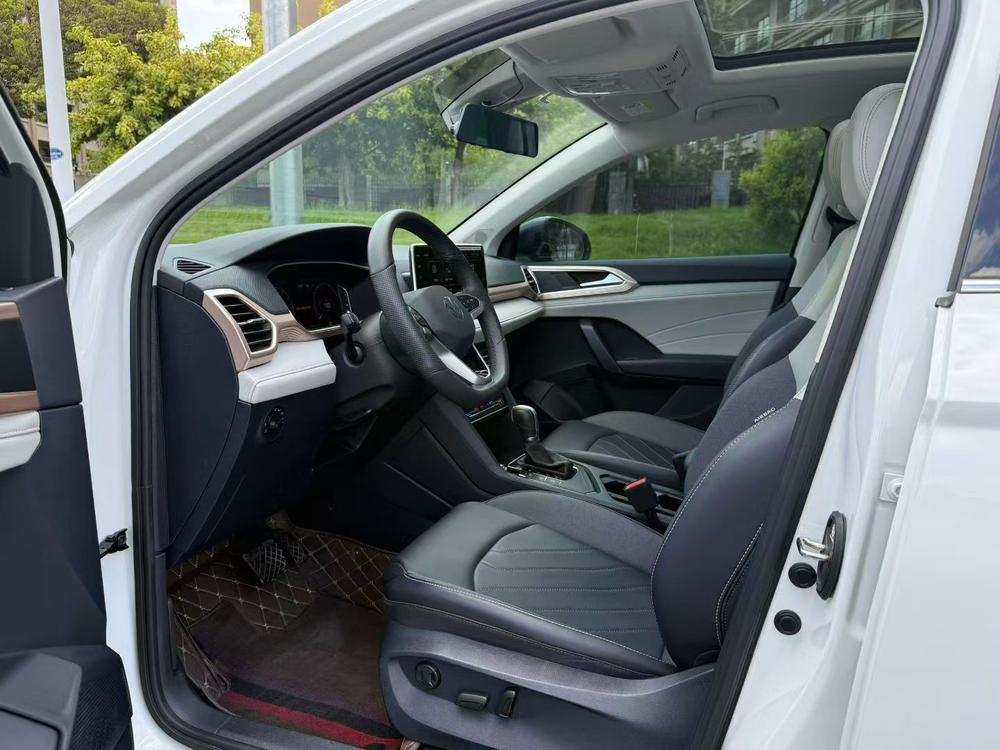 Volkswagen Tharu 2024 car image #8