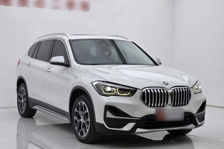BMW X1 2022 car image #4