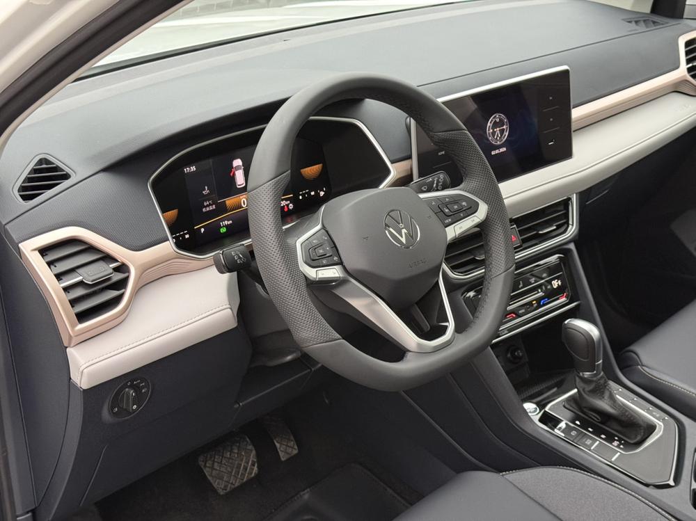 Volkswagen Tharu 2026 صورة سيارة #17