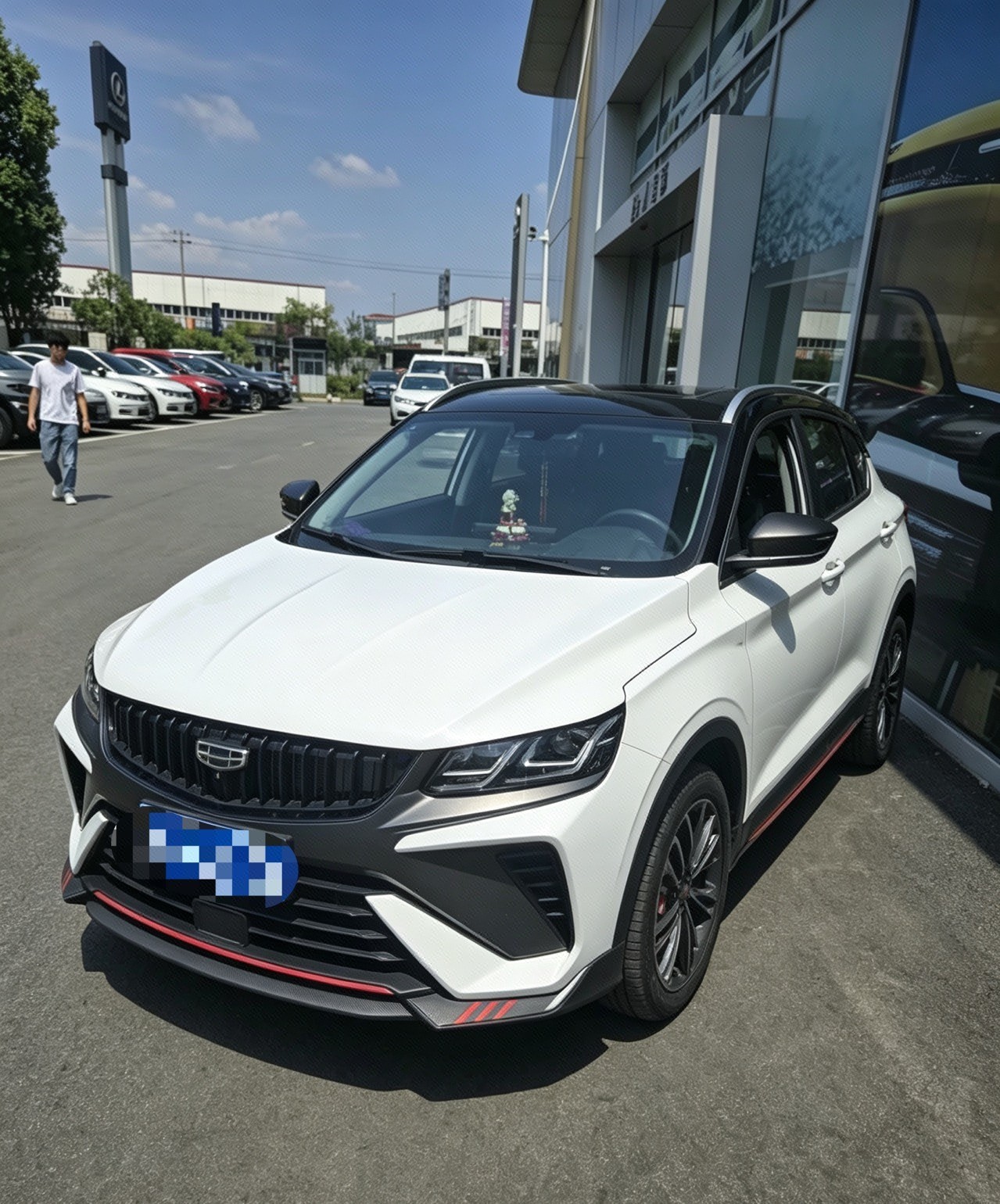 GEELY Coolray 2024 GEELY Coolray 2024 car image
