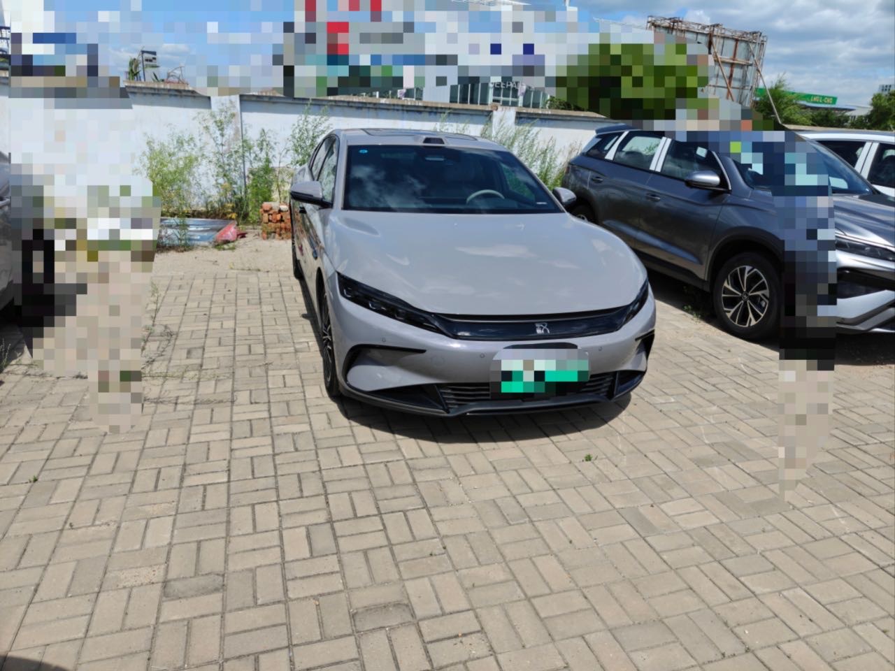 BYD Han 2025 #2 BYD Han 2025 car image #2