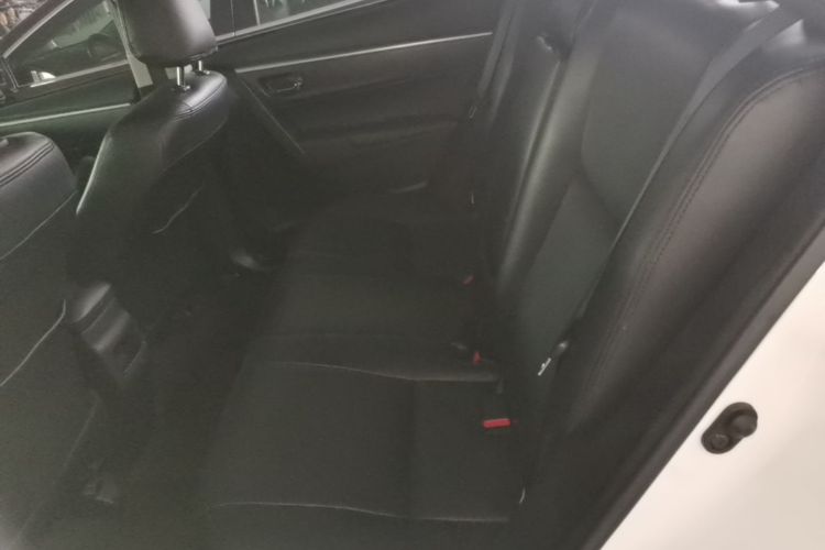 Toyota Corolla 2018 #17 Toyota Corolla 2018 car image #17