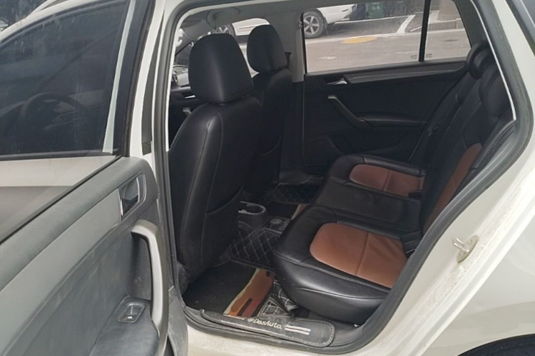 Volkswagen Santana 2017 #19 Volkswagen Santana 2017 car image #19