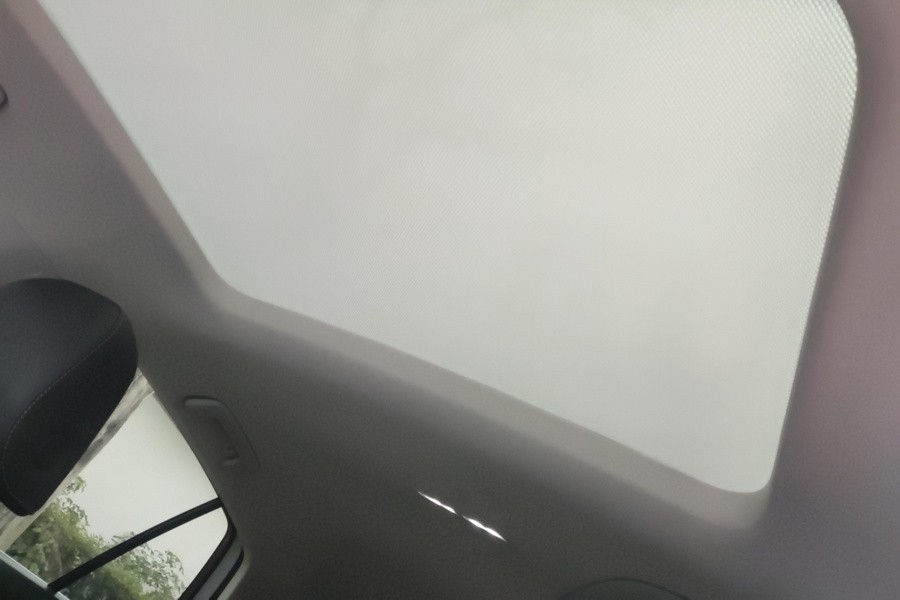 2023 car image #4