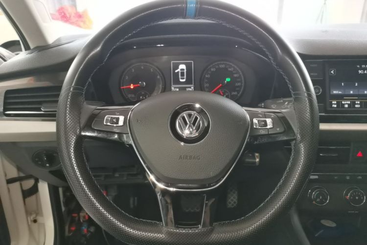 Volkswagen Lavida 2019 #11 Volkswagen Lavida 2019 car image #11