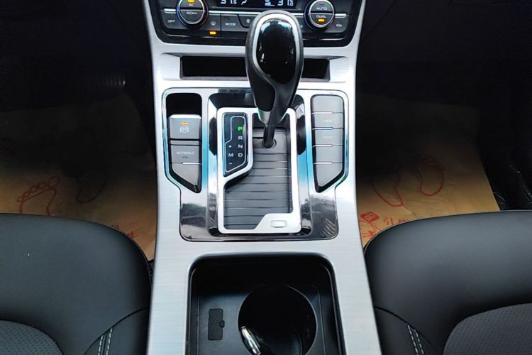 GEELY Emgrand GS 2019 car image #14