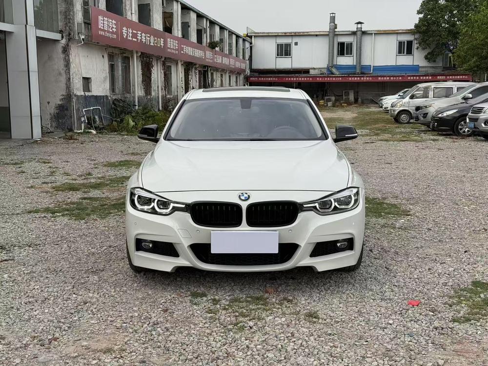 BMW 3 Series 2018 #2 BMW 3 Series 2018 car image #2
