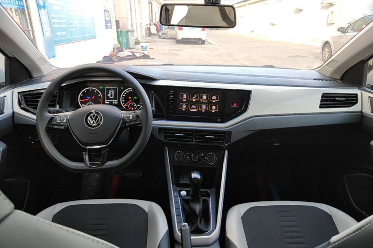 Volkswagen Polo 2022 #10 Volkswagen Polo 2022 car image #10