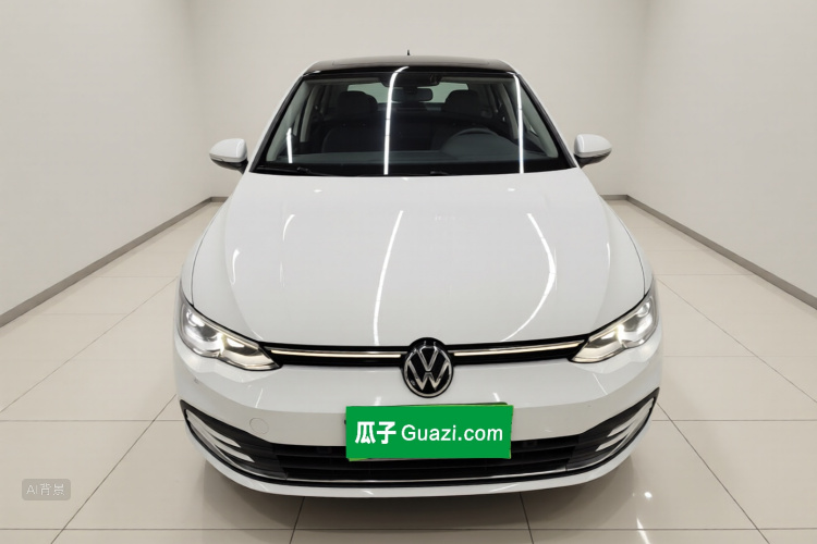 Volkswagen Golf 2022 car image #3