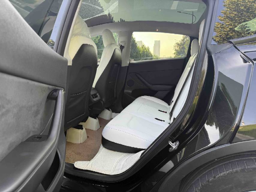 Tesla Model Y 2022 #6 Tesla Model Y 2022 صورة سيارة #6