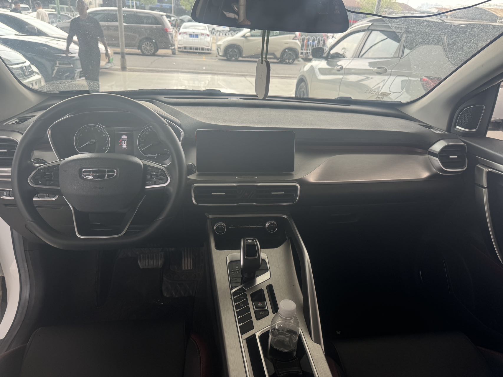 GEELY Coolray 2021 #4 GEELY Coolray 2021 car image #4