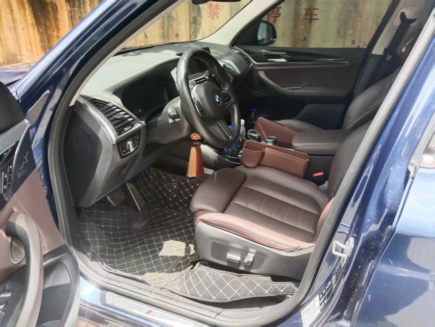 BMW X3 2020 car image #3