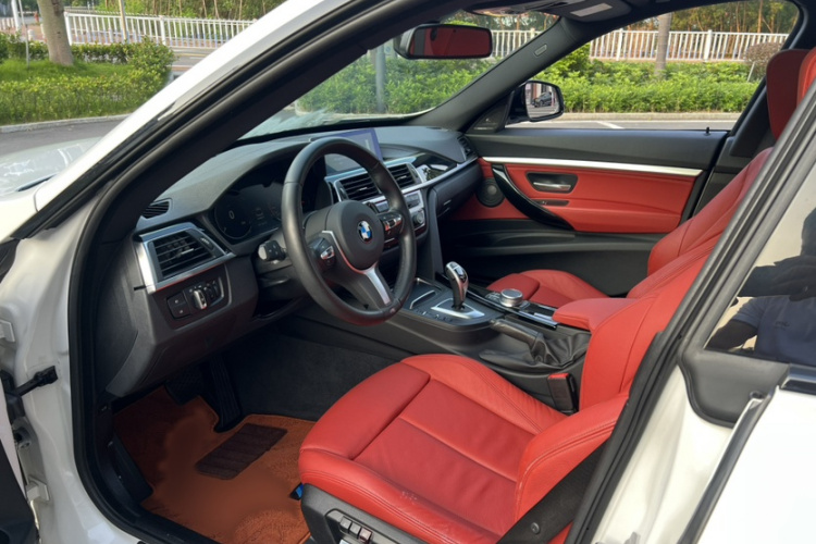 BMW 3 Series GT 2021 #25 BMW 3 Series GT 2021 immagine di auto #25