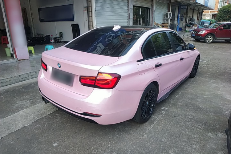 BMW 3 Series 2018 #7 BMW 3 Series 2018 car image #7