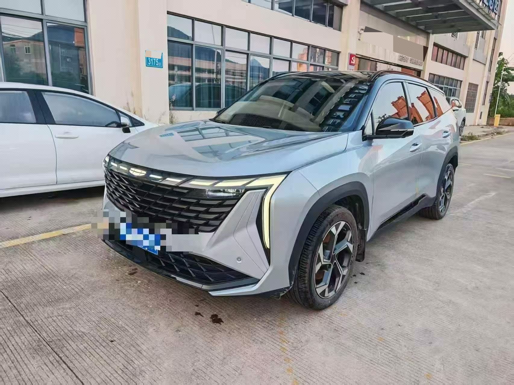 GEELY Boyue L 2025 GEELY Boyue L 2025 صورة سيارة