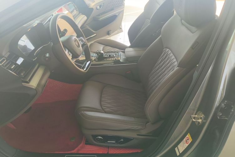 BYD Han 2023 car image #15