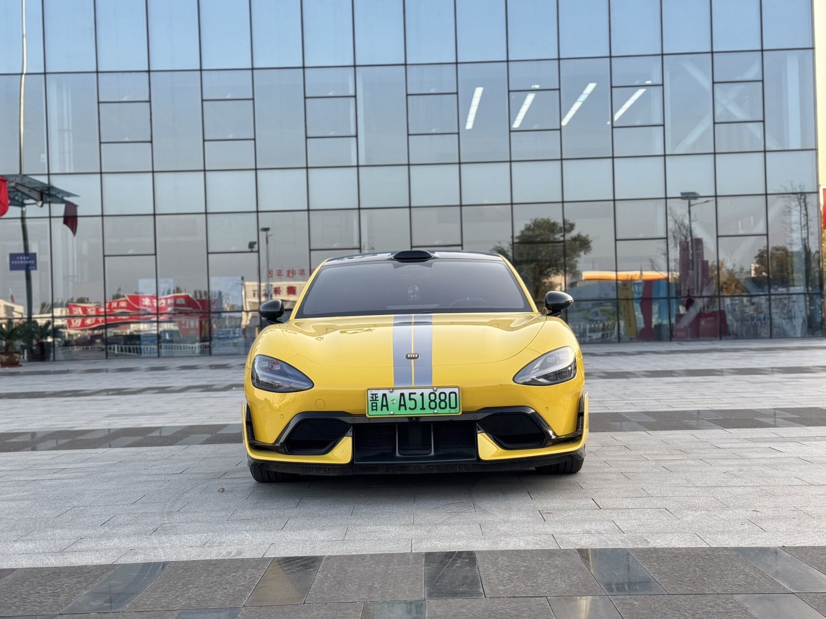 MI SU7 Ultra 2025 #2 MI SU7 Ultra 2025 car image #2