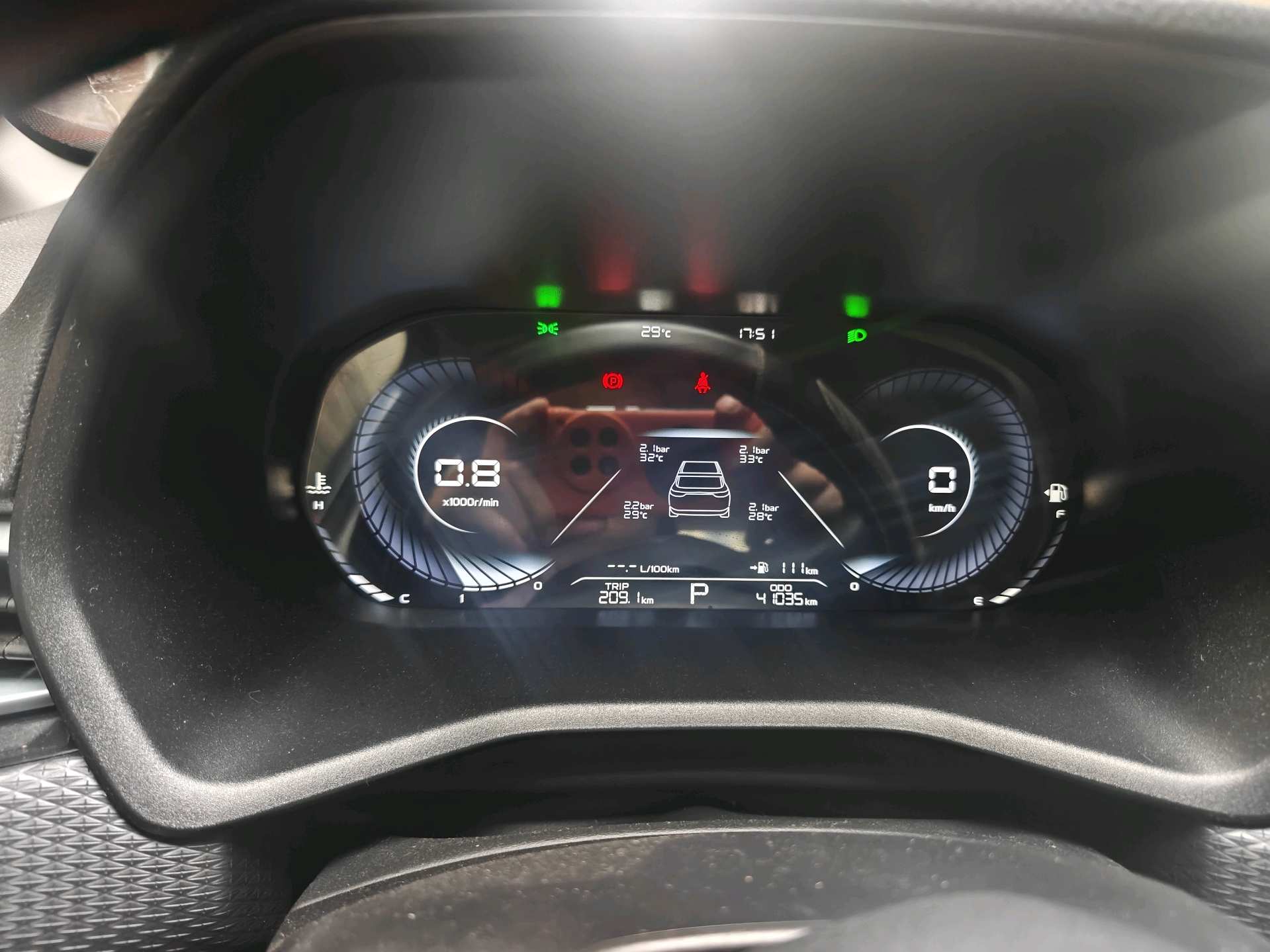 GEELY Emgrand 2022 #8 GEELY Emgrand 2022 car image #8