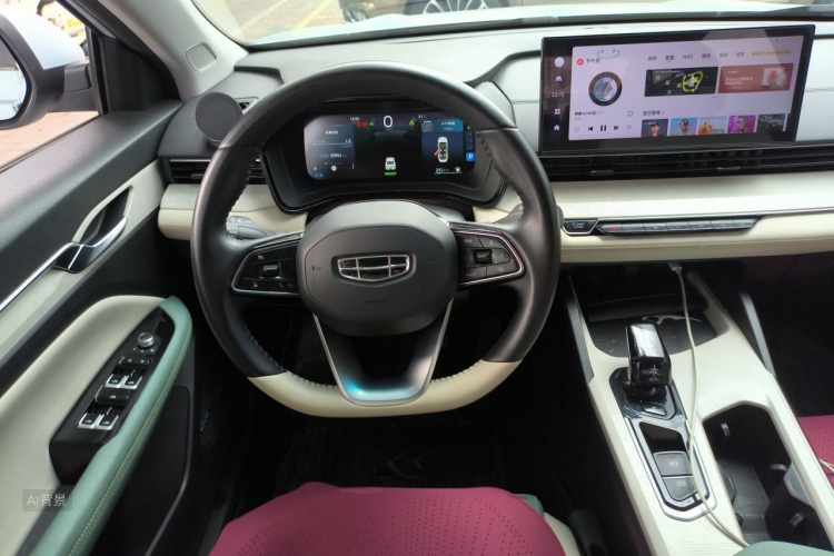 GEELY Emgrand L HiP 2022 صورة سيارة #12