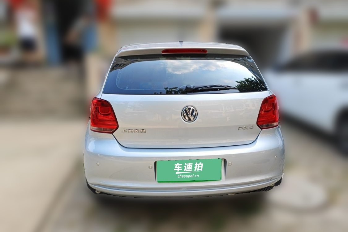 Volkswagen Polo 2013 car image #6