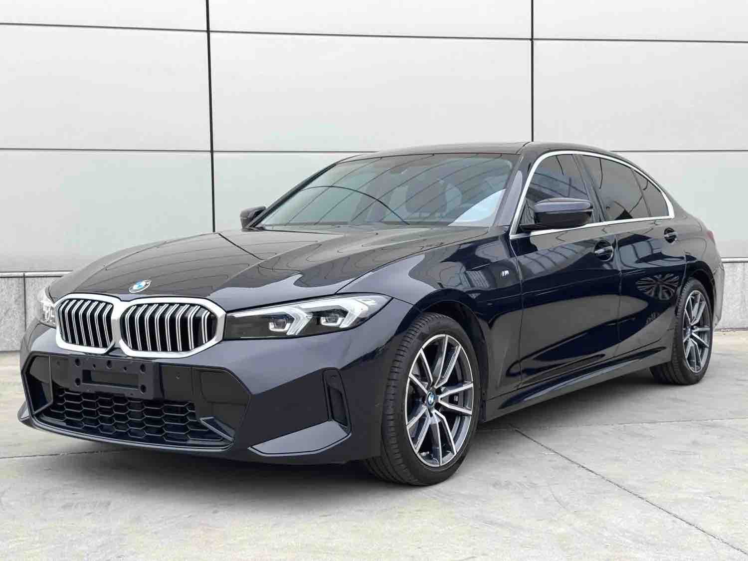 BMW 3 Series 2022 #2 BMW 3 Series 2022 car image #2