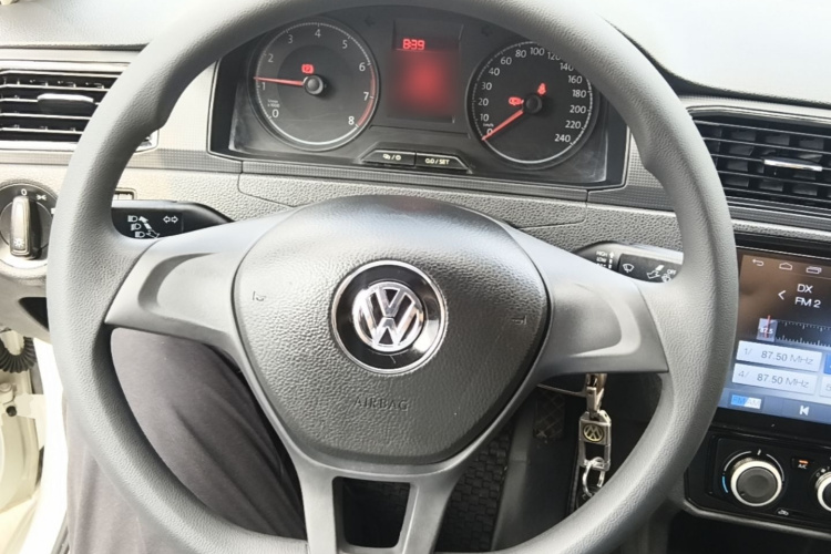 Volkswagen Santana 2018 #11 Volkswagen Santana 2018 car image #11