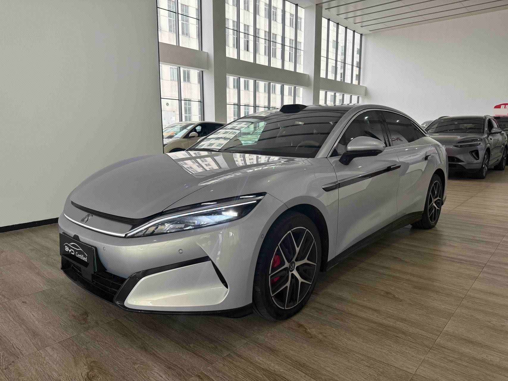 BYD HanL 2025 BYD HanL 2025 car image