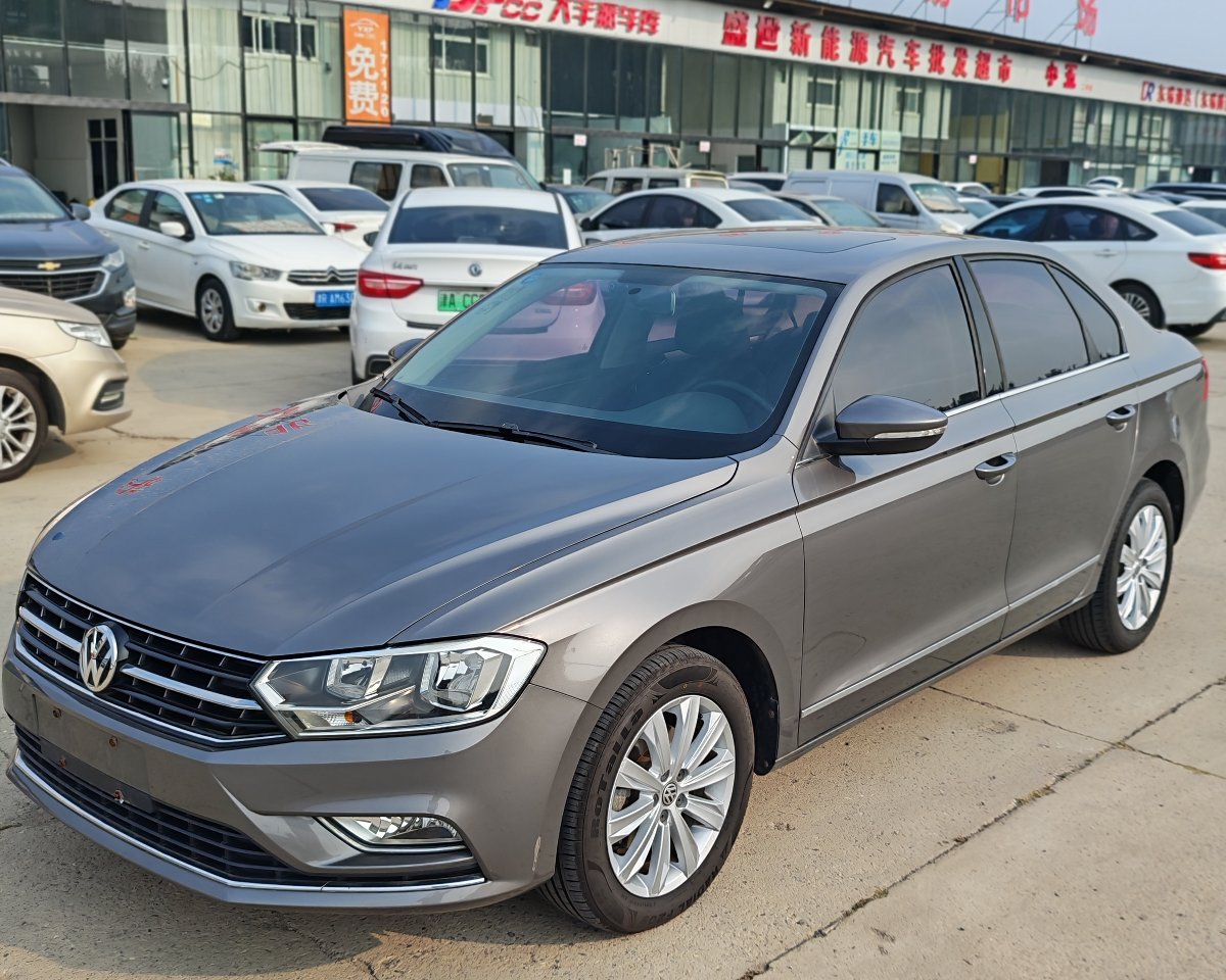 Volkswagen Bora 2016 صورة سيارة 
