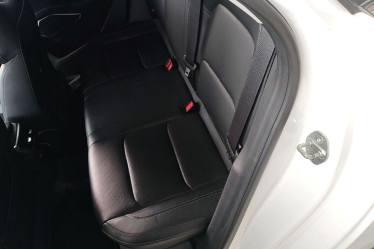 GEELY Emgrand 2022 car image #14