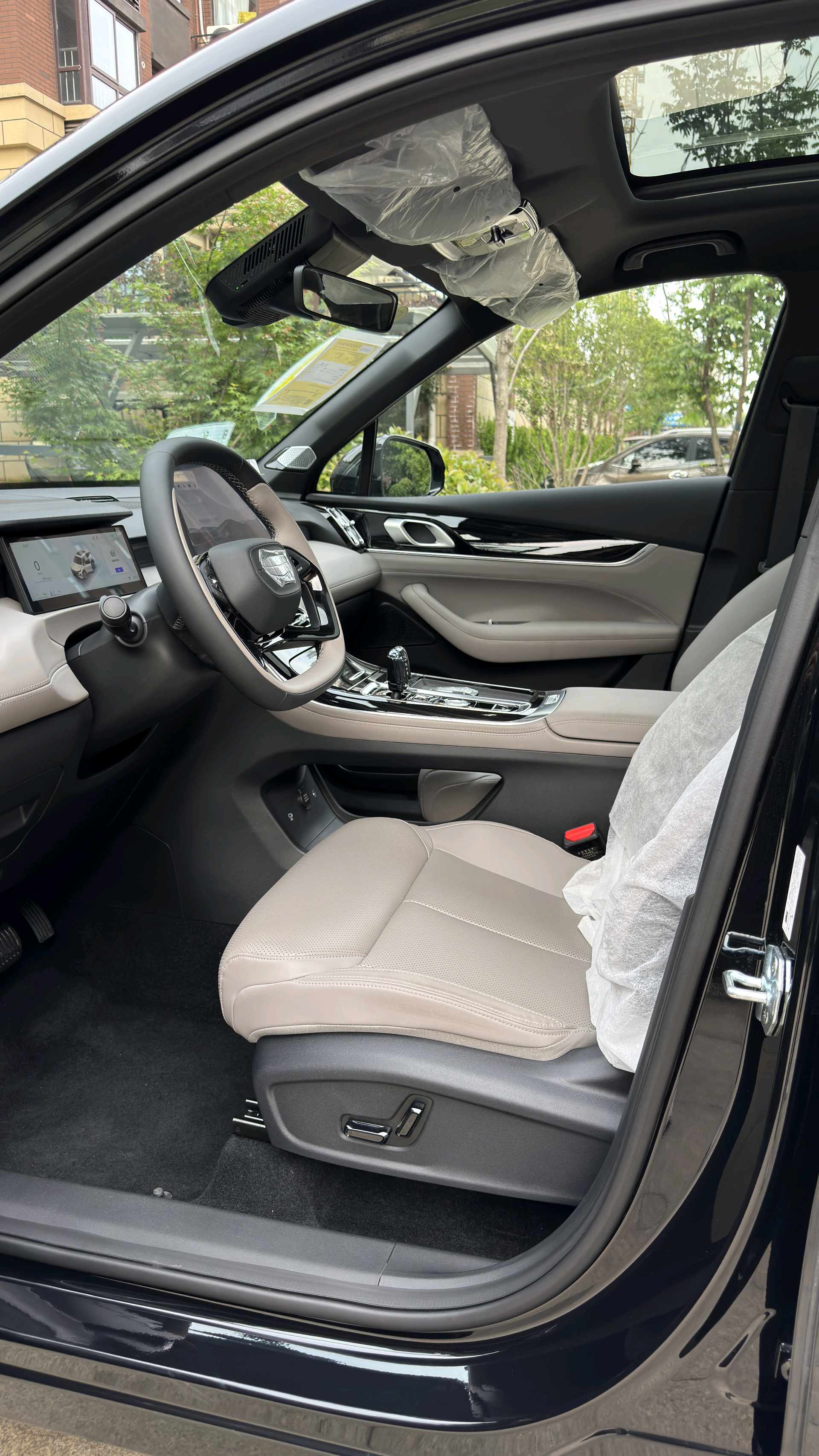 GEELY Boyue L 2026 image de voiture #4