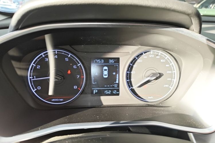 GEELY Coolray 2024 immagine di auto #12