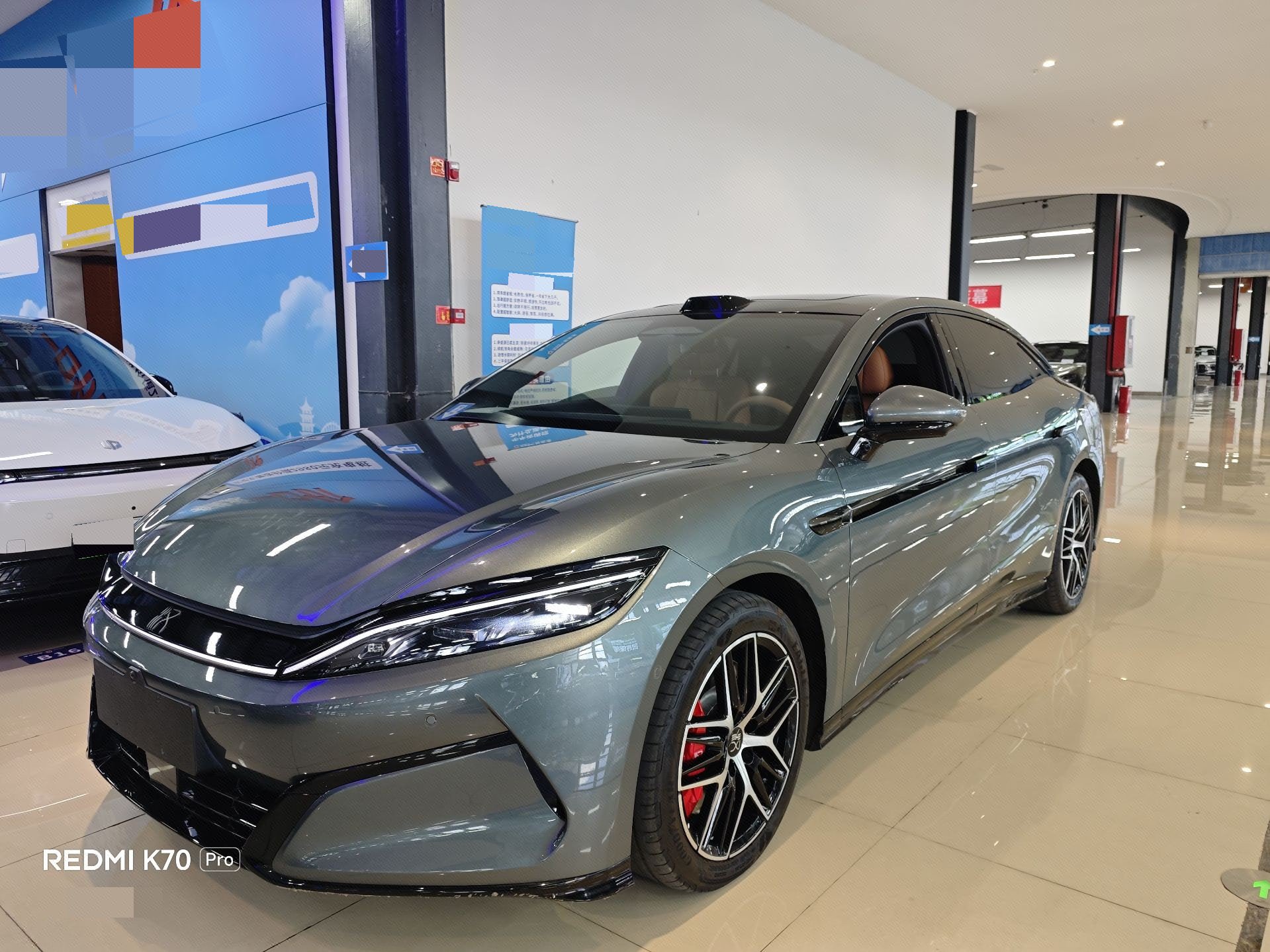 BYD HanL 2025 BYD HanL 2025 car image