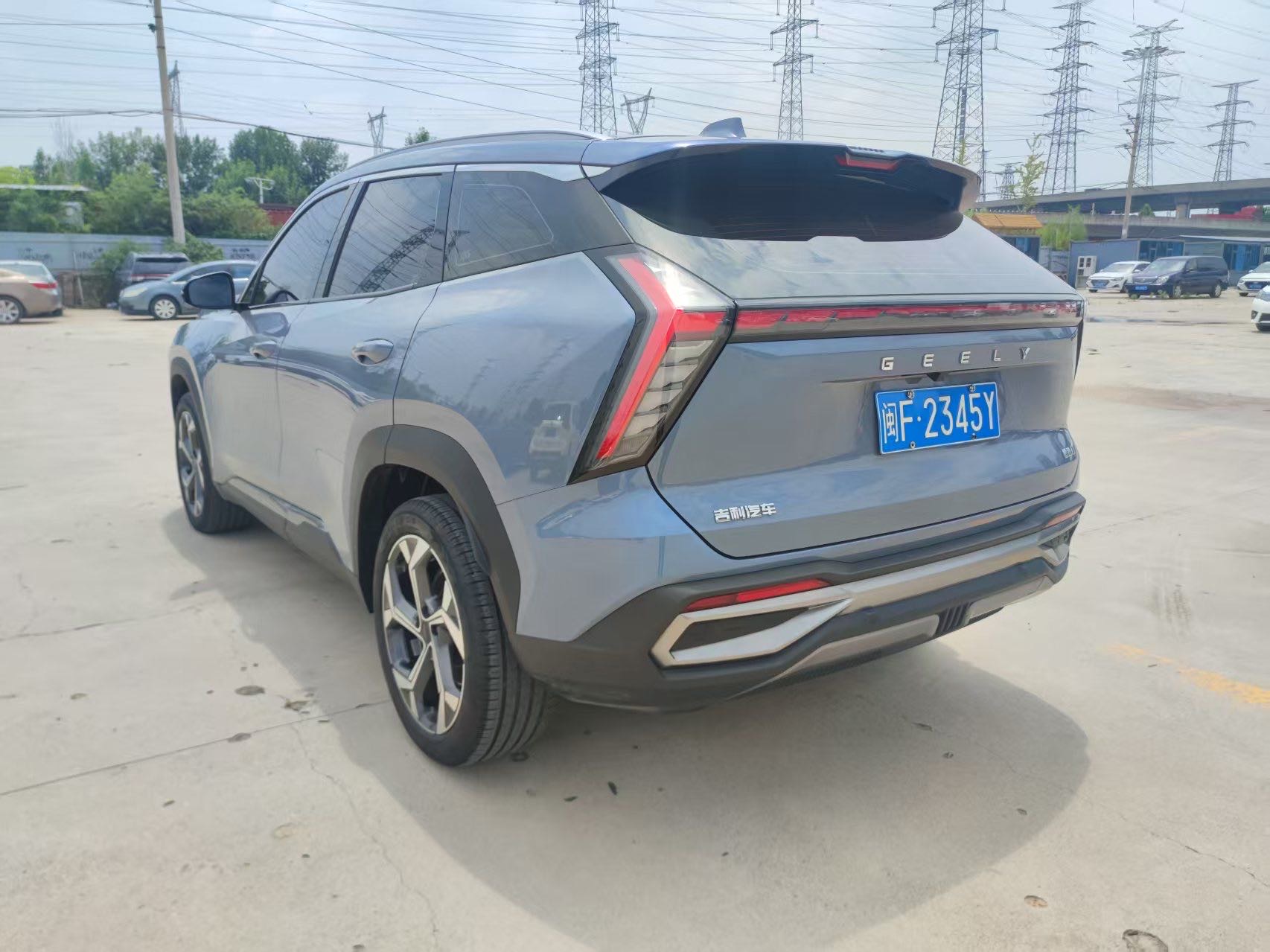 GEELY Boyue L 2023 car image #9