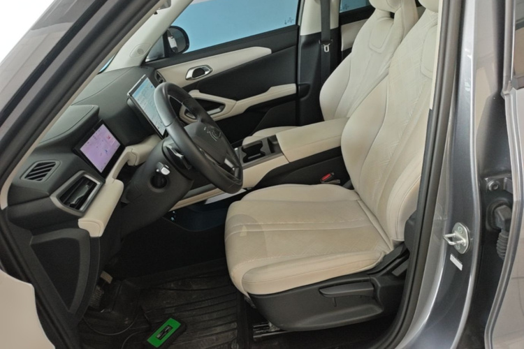 BYD YuanUP 2025 car image #15