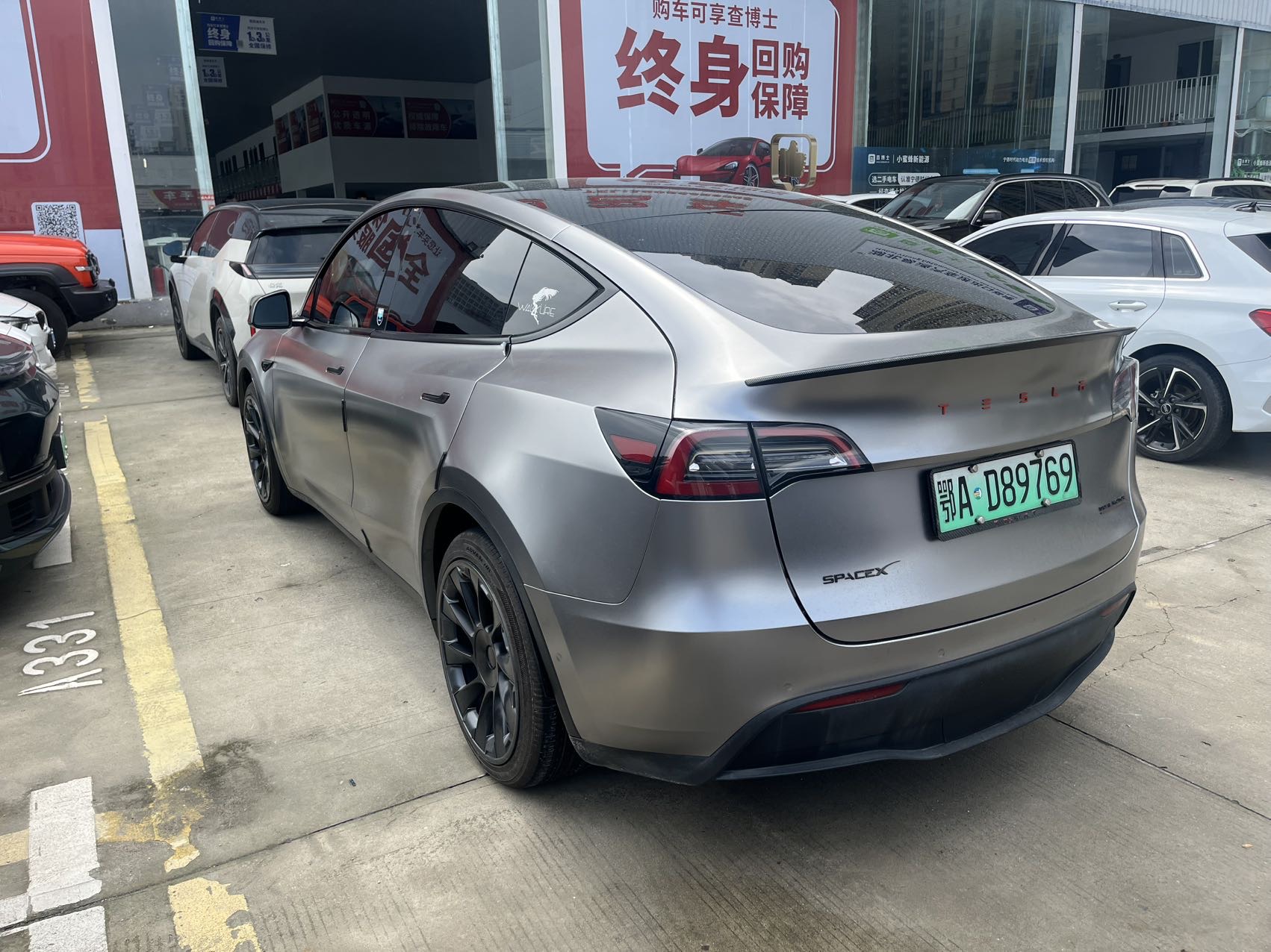 Tesla Model Y 2021 #6 Tesla Model Y 2021 car image #6