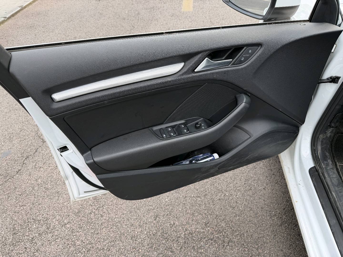 Audi A3 2016 car image #16