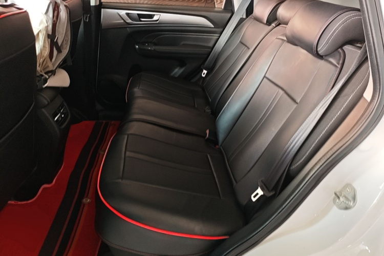 Haval M6 2023 #13 Haval M6 2023 car image #13