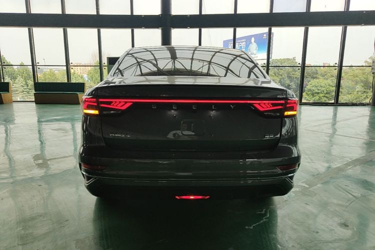 GEELY Emgrand 2025 #6 GEELY Emgrand 2025 car image #6