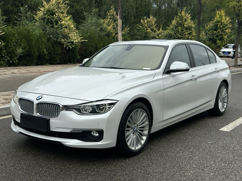 BMW 3 Series 2018 BMW 3 Series 2018 car image