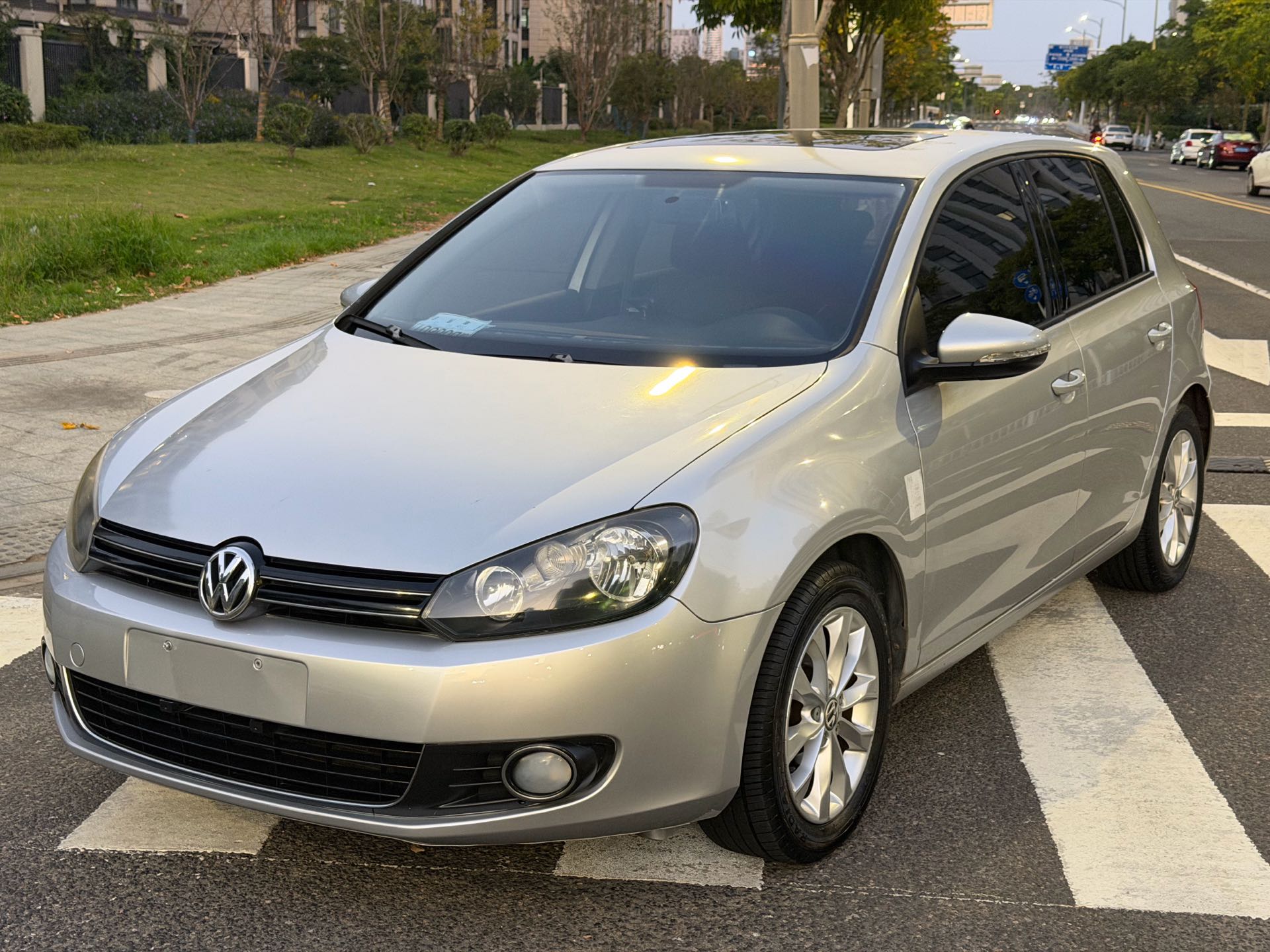 Volkswagen Golf 2013 Volkswagen Golf 2013 صورة سيارة