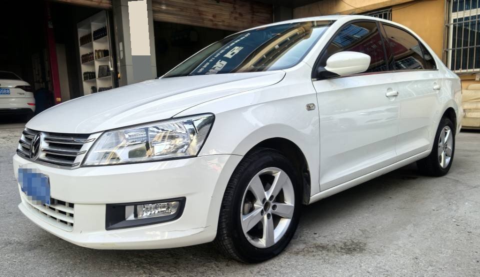 Volkswagen Santana 2016 car image 