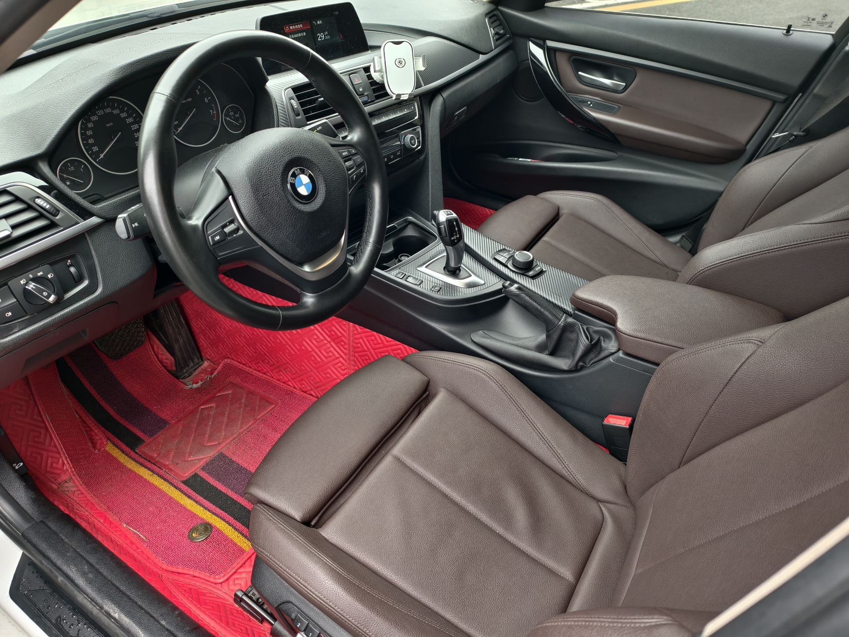 BMW 3 Series 2019 #9 BMW 3 Series 2019 car image #9