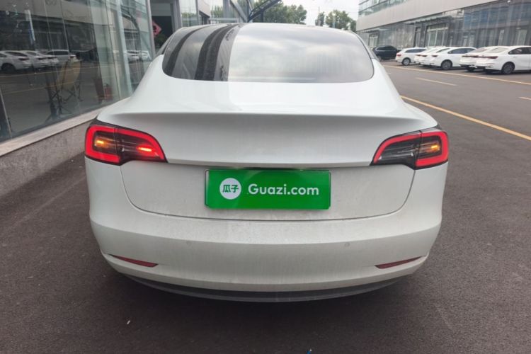 Tesla Model 3 2019 car image #6