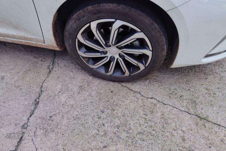 GEELY Emgrand GL 2021 car image #9