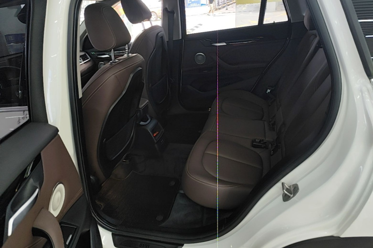 BMW X1 2022 immagine di auto #17