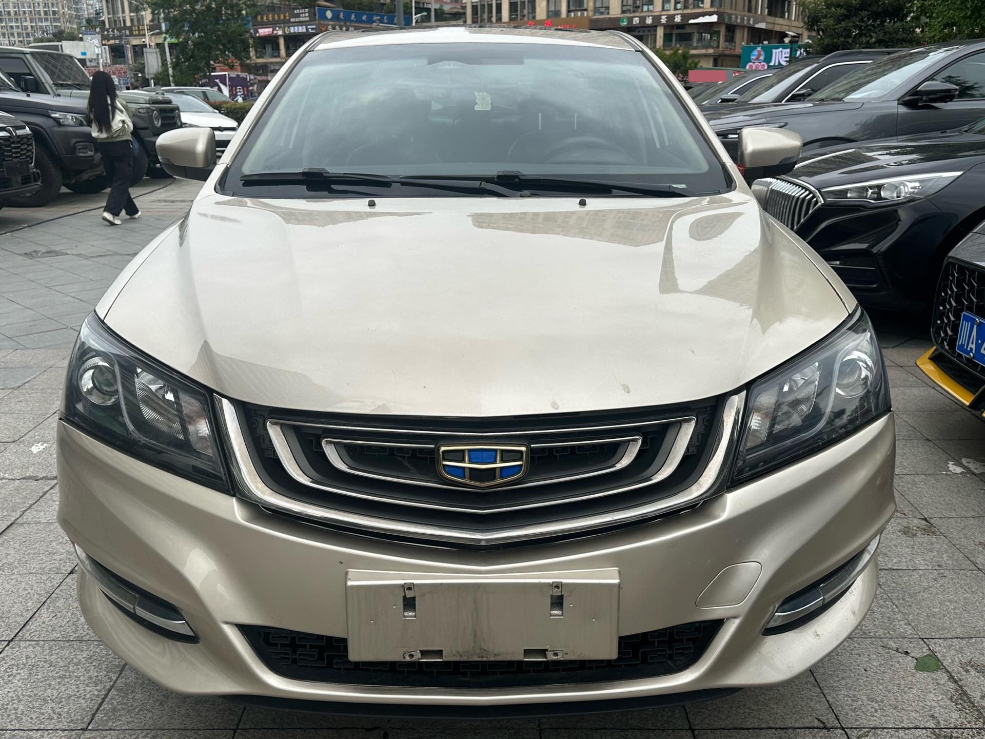 GEELY Emgrand 2017 car image #2