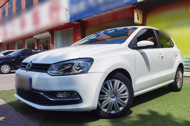 Volkswagen Polo 2018 car image #5