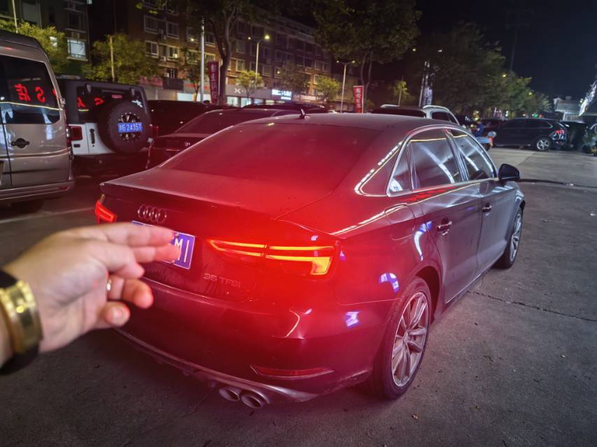 2018 #2 2018 imagen de coche #2