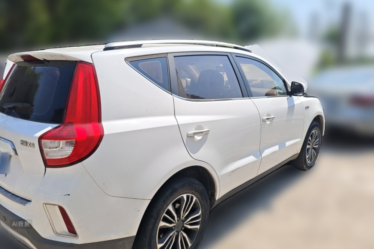 GEELY Vision X6 2018 immagine di auto #7