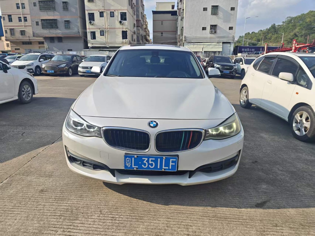 BMW 3 Series GT 2015 BMW 3 Series GT 2015 car image